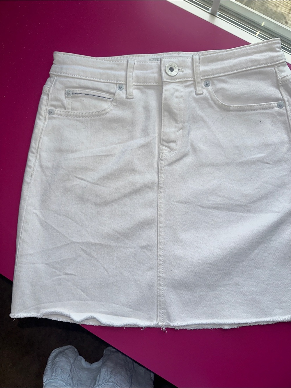 Vineyard Vines White Mini Denim Skirt